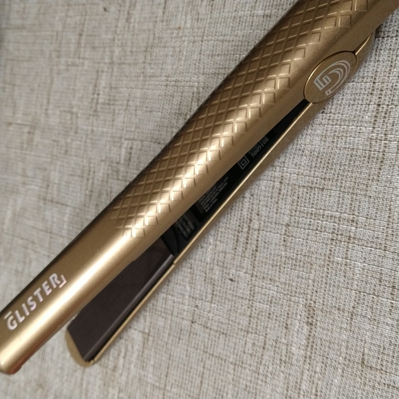 Glister 1.25” Paradise Flat Iron w/Tourmaline Gemstone Infusion - Picture 2 of 3